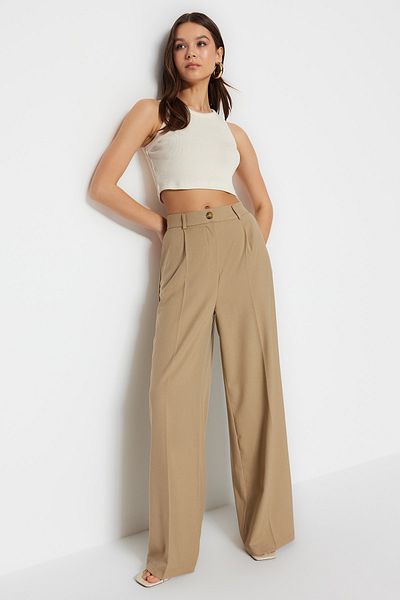 Trendyol Collection Khakifarbene gewebte Hose mit weitem Bein – Eisenspitze, TWOSS23PL00326