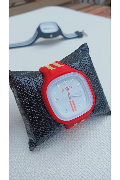 pullmarkt Silicone Cord Wristwatch