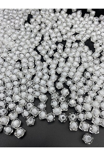 Hedef Bijuteri 50 جرام 8 مللي متر خرز مكعب أكريليك شفاف مع خرز بالداخل ، مجوه...