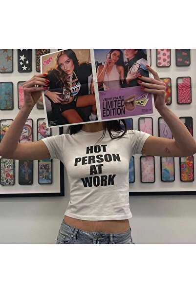 Gofeel Hot Person At Work Desenli Beyaz Renkli Harajuku Kadın Crop Bluz Tişört