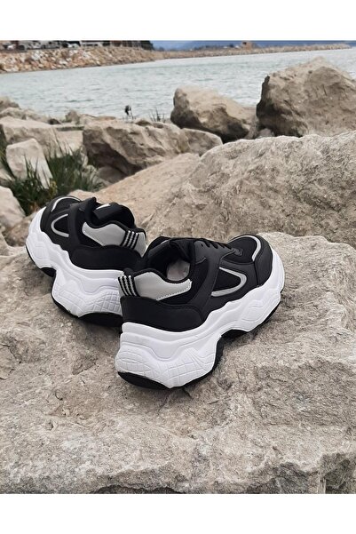 DUNLOP 2323 Siyah-beyaz Renk Fuspetli Kalın Taban Spor Ayakkabı