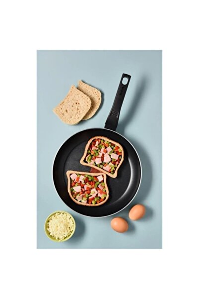 TEFAL Titanium 1x Simplecook Triple Pan Set 20/24/28 Cm