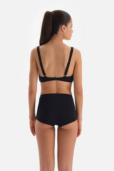 Dagi Schwarzes, bedecktes Bikinioberteil