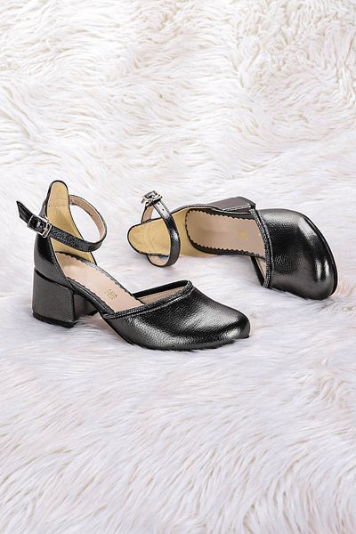 KARAMAZI Copii 771 Chupra Stone Pantofi pentru fete cu sandale cu toc de 5 cm