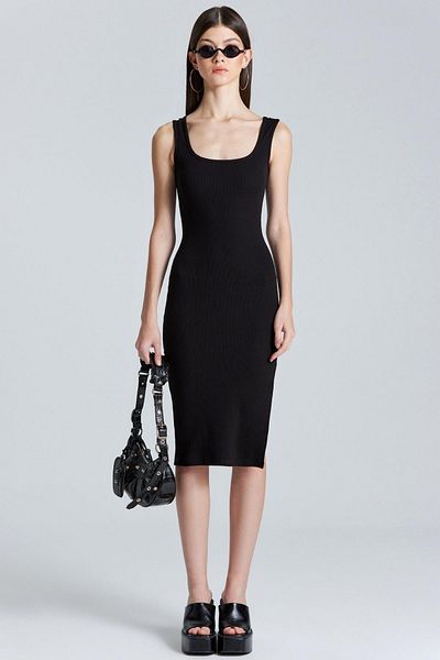 boutiquen 2467 Rochie neagră cu bretele cu fante