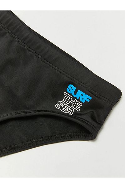LC Waikiki Lcw Kids bedruckter, schnell trocknender Slip-Badeanzug für Jungen