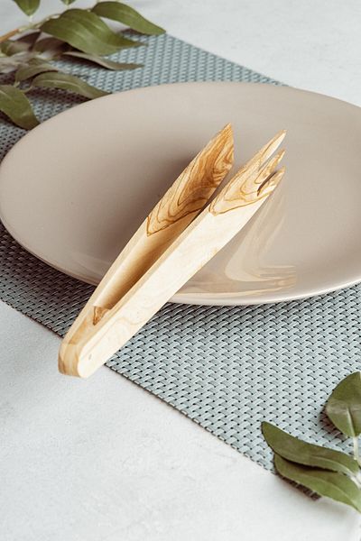 SaltanArt Olive Wood Handmade Serving and Grilling Tongs