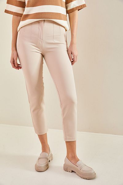 Bianco Lucci Damenhose aus geripptem Atlas-Stoff