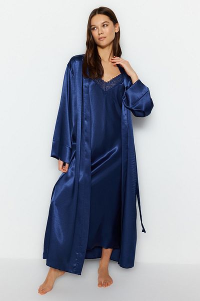 Trendyol Collection Indigoblauer Morgenmantel aus gewebtem Satin mit Gürtel THMSS23SB00006
