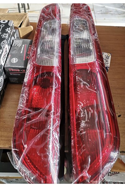 İTAL-TAİWAN 2006 2011 Ford Focus Uyumlu Hacback Sağ Sol Stoplar