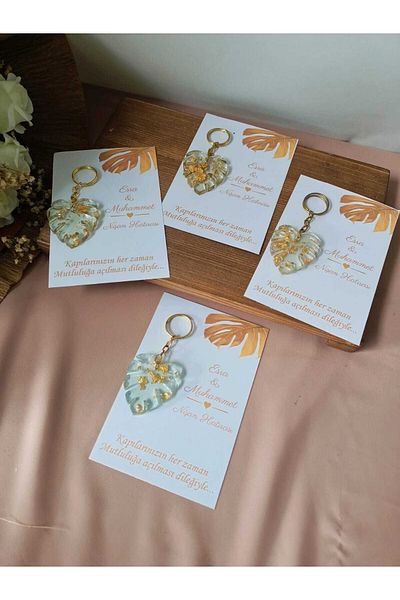 ZEKAAVM Epoxy Keychain with 25 Cards Wedding, Henna, Promise, Engagement Gift Keychain Gift