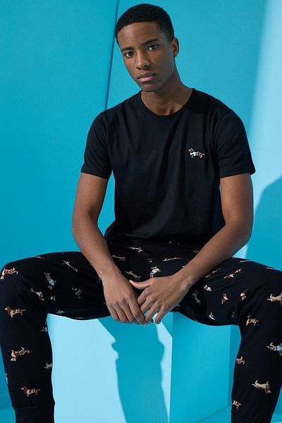 Pijamaevi Kurzärmliges Herren-Pyjama-Set mit Dogg-Print in Schwarz