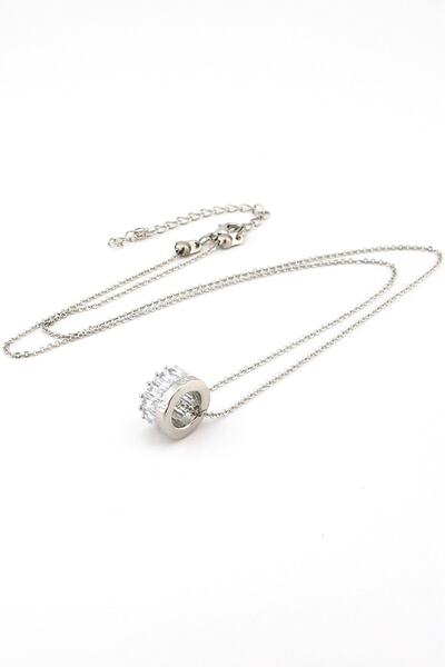 Solfera Halka Sallantılı Parlak Zirkon Taşlı Kadın Kolye Q0342