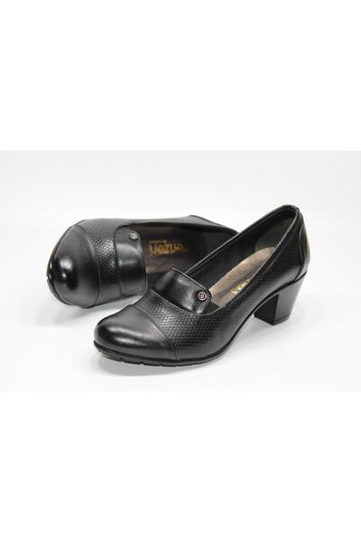 WHİTE LİNE Giygez Genuine Leather Low Heeled Short Face Daily Laceless Black Women's Shoes