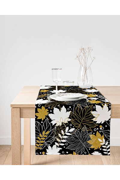 Realhomes Ψηφιακό τυπωμένο σχέδιο Suede Runner με χρυσή λεπτομέρεια και μοτίβο φύλλων σε μαύρο φόντο