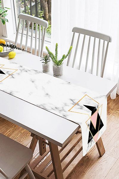 Realhomes Διακοσμητικό δρομέας σουέτ με επιχρυσωμένο χρώμα ανεστραμμένο τρίγωνο