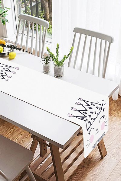 Realhomes Μοντέρνο Suede Runner με μοτίβο καρδιάς