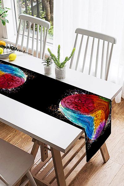 Realhomes Alergăr decorativ din piele de căprioară imprimat digital cu pictogramă colorată de echilibru din Orientul Îndepărtat pe fundal negru