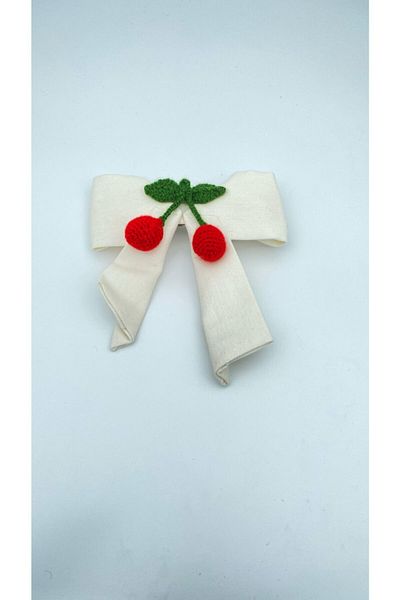 White Alamode Κρεμ λινό αγκράφα Cherry Motif