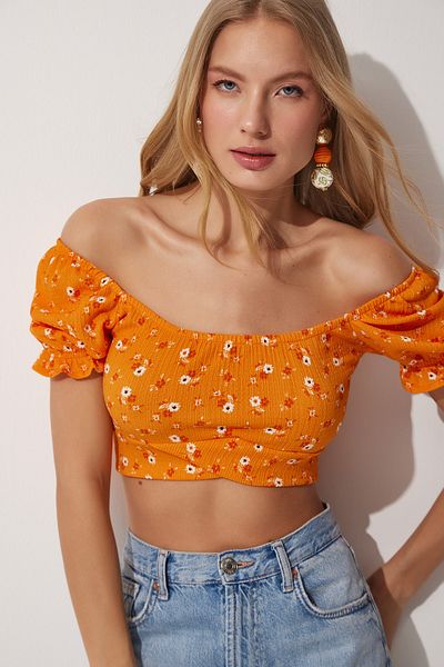 Happiness İstanbul Geblümte, kurz geschnittene Strickbluse mit Carmenkragen