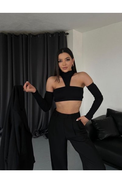 Friday Mood Γυναικείο μαύρο crop top με λεπτομέρειες στα μανίκια
