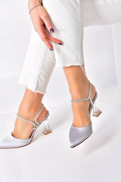 Fox Shoes Stříbrná saténová tkanina, dámské večerní šaty na podpatku M246066904