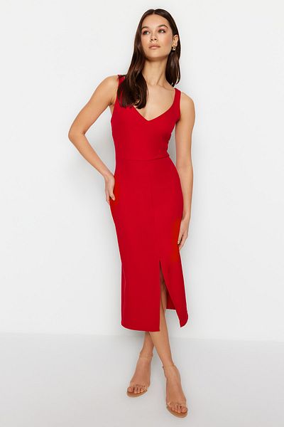 Trendyol Collection Rotes Midikleid – Gürtel, Schlitzdetail, gewebter Bleistiftrock TWOSS23EL02262