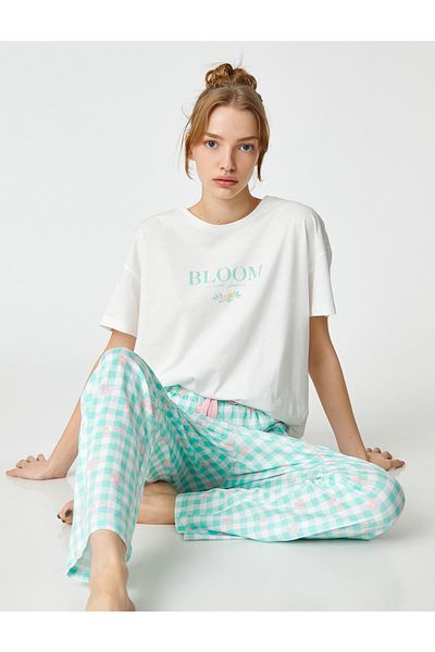 Koton Pyjama - Grün - Mit Slogan