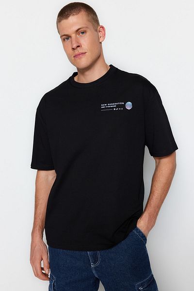 Trendyol Collection Βαμβακερό μπλουζάκι με μαύρη στάμπα - TMNSS23TS00238