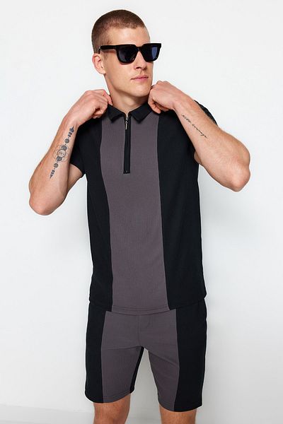Trendyol Collection Black-Grey Polo Collar Textured T-Shirt - Non-Wrinkle Zipper, Regular Fit TMNSS23PO00022