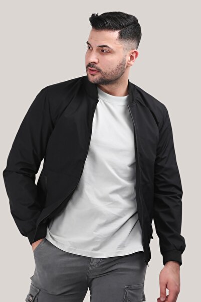 Nesrinden Men's Seasonal Coat