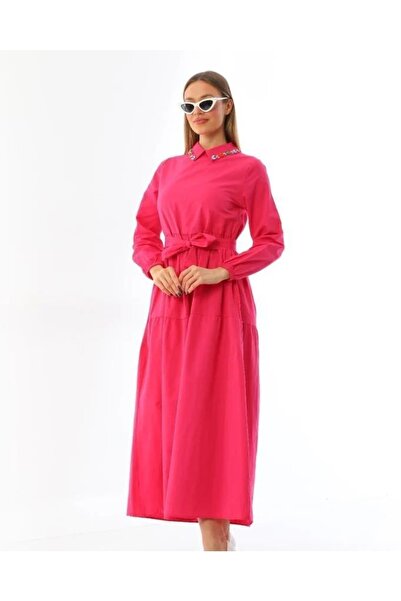 asyadabutik Duga frotirna pamučna haljina sa obojenom kamenom ogrlicom