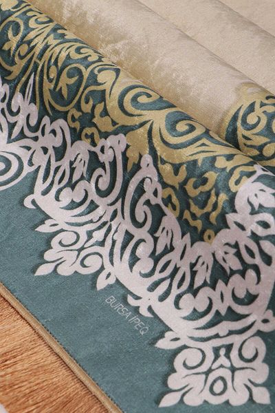 Bursa İpek Green Velvet Rug Prayer Rug