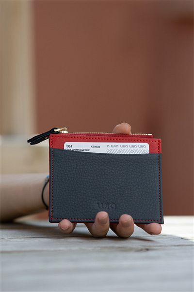Wia – Women's Leather Card Holder, Red 535