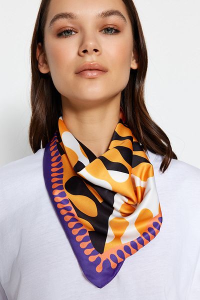 Trendyol Collection Tuch - Mehrfarbig - Casual