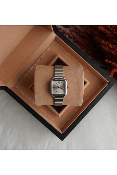 pullmarkt Steel Women's Wristwatch Elegant Design