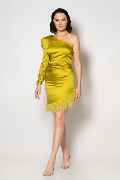 RENGIN Belden Pileli Etek Ucu Tüylü Truvakar Kol Saten Elbise