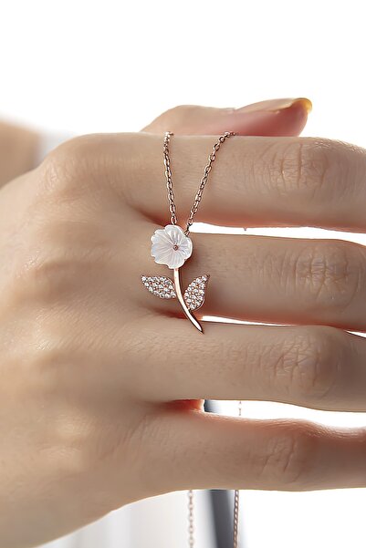 Gümüş Vadisi Kadın Orjinal 925 Ayar Gümüş Sedef Taşlı Manolya Çiçeği Gül Model Kolye