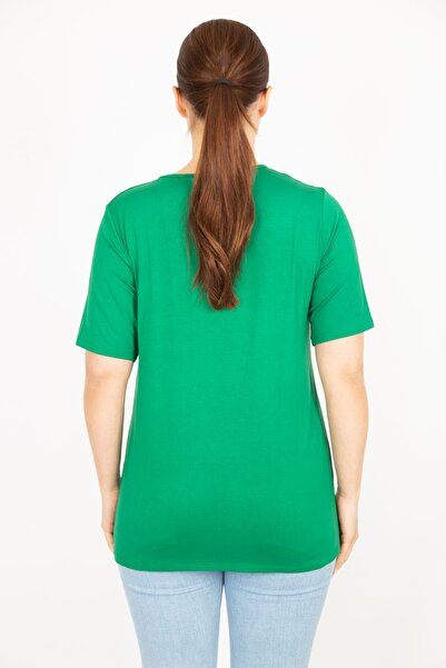 Şans Women's Green Plus Size Crew Neck Front Printed Blouse 65n35897