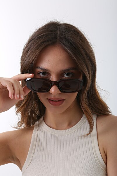 ModaLand Larissa Brown Sunglasses