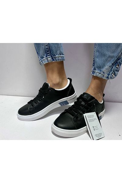 lumberjack Pantofi sport clasici cu șireturi pentru femei de culoare neagră din piele artificială Tina