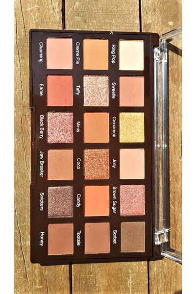 MONİCATİME Rp Stellar - 18-Piece Eyeshadow Palette Set