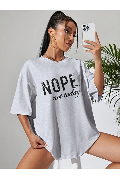 Daxia تي شيرت نسائي برقبة دائرية كبير الحجم مطبوع عليه Nope