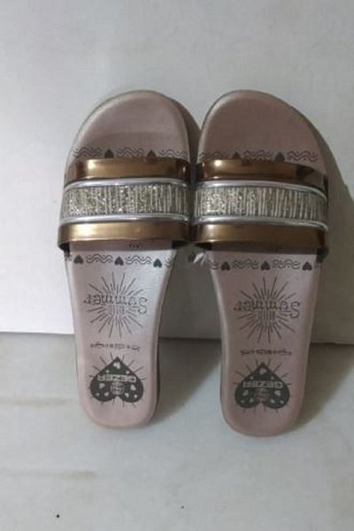 GEZER Front Striped Lame Glitter Slippers