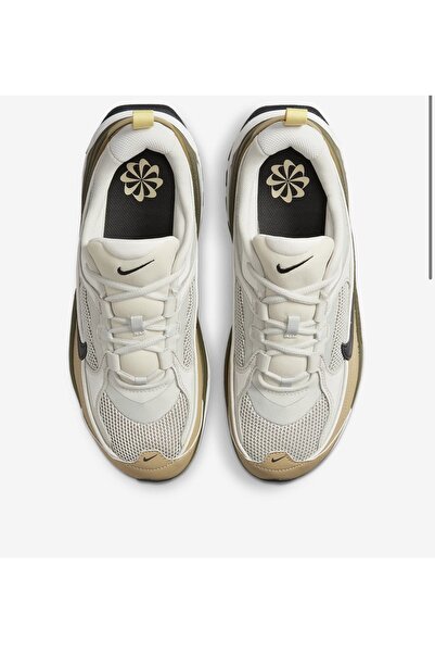 Nike Kadın Ayakkabısı