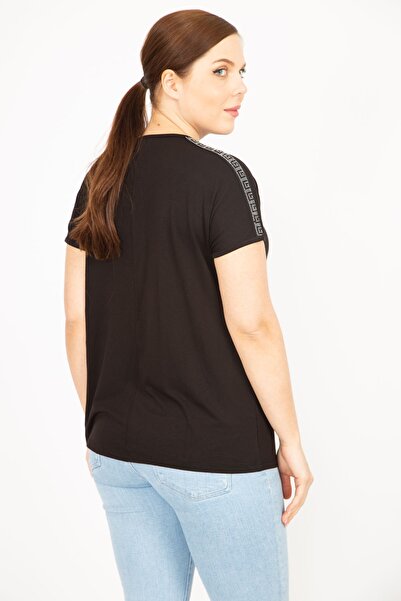 Şans Women's Black Plus Size Shoulder and Pocket Stone Detailed Short Sleeve Blouse 65n35930