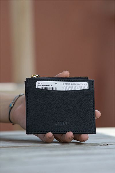 Wia – Women's Leather Card Holder, Black 535