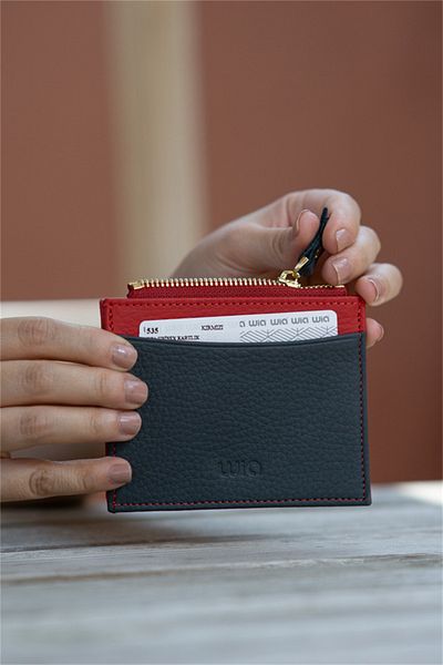 Wia – Women's Leather Card Holder, Red 535