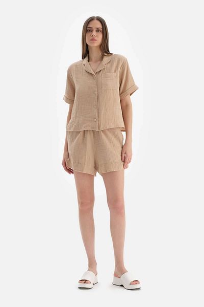 Dagi Beige Musselin-Shorts