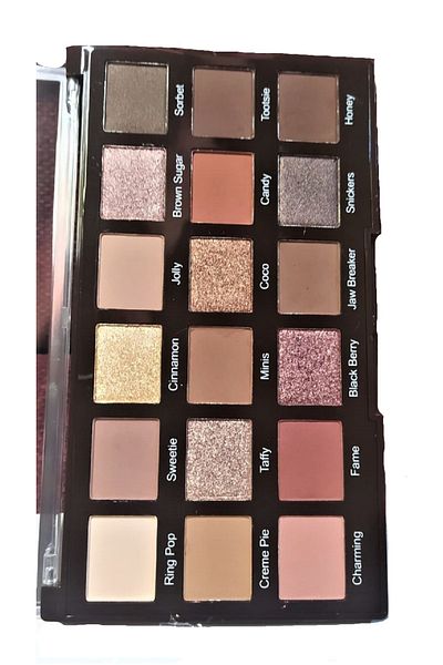 MONİCATİME Rp Stellar - 18-Piece Eyeshadow Palette Set